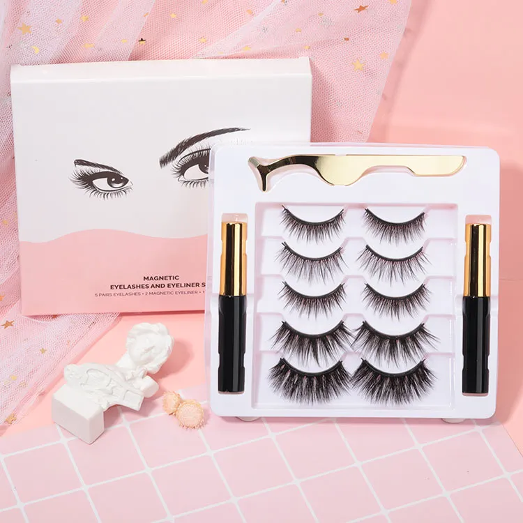 Řemeslné zpracování a scénáře aplikace Strip Lashes